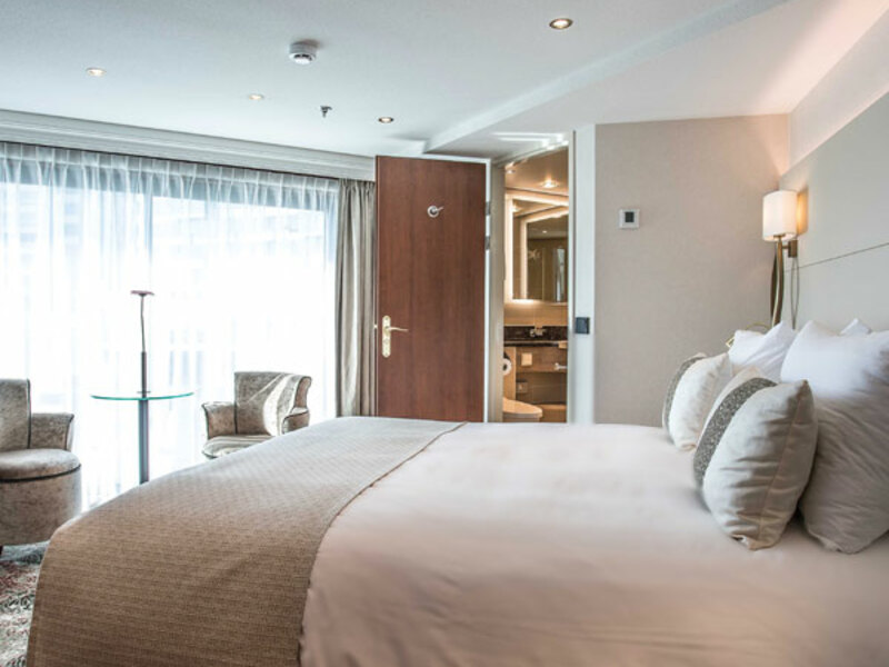 Category 4 | Ruby Deck